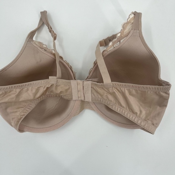 Playtex 36DD Nude Embroidered Underwire Bra - Picture 6 of 8
